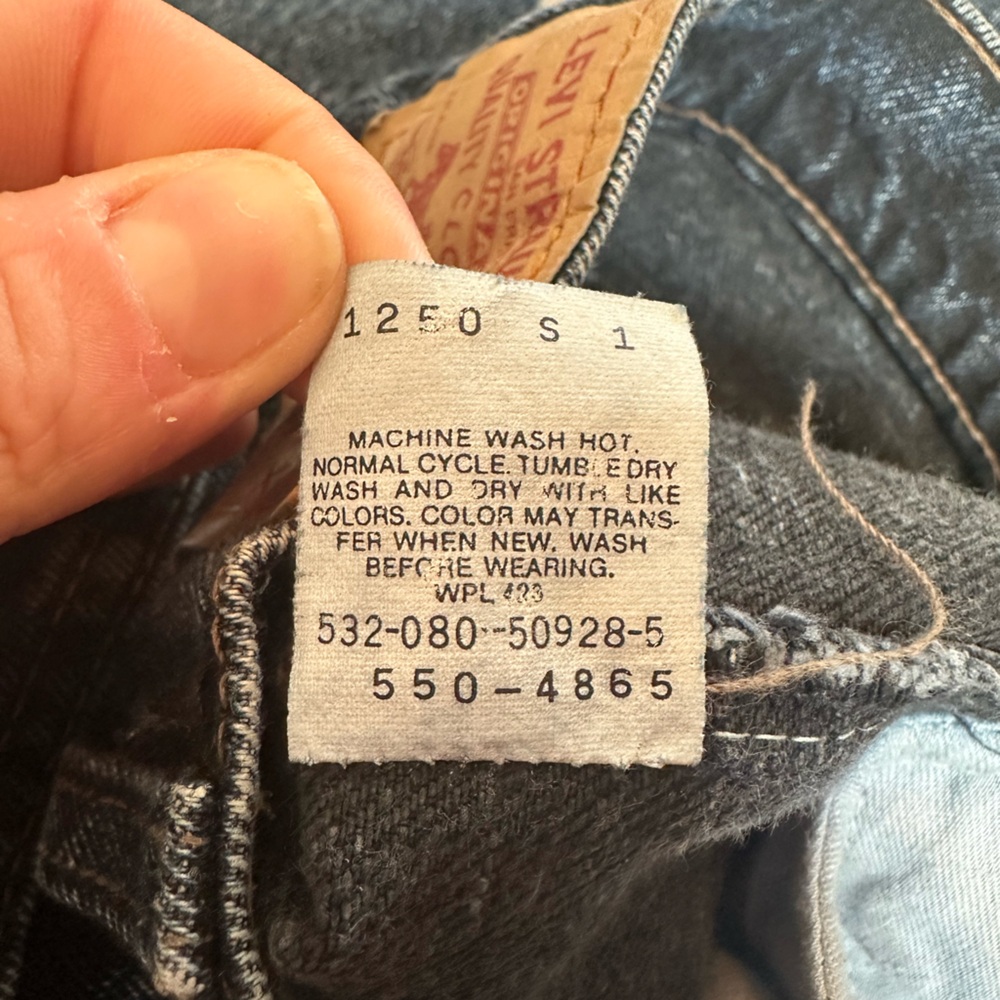 Vintage Levi’s 550 Dark Blue Denim Jeans USA Made (Size 29) - Picture 8 of 11